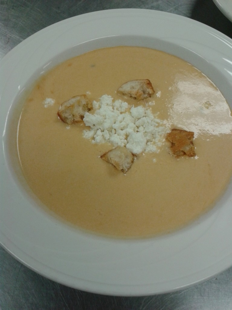Mexican garlic soup