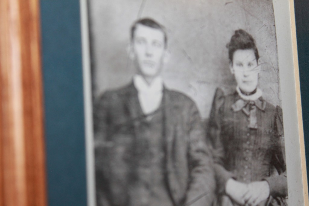 I think this is a picture of Abe's great-grandparents, Jeremiah Couter and Amanda Staten.