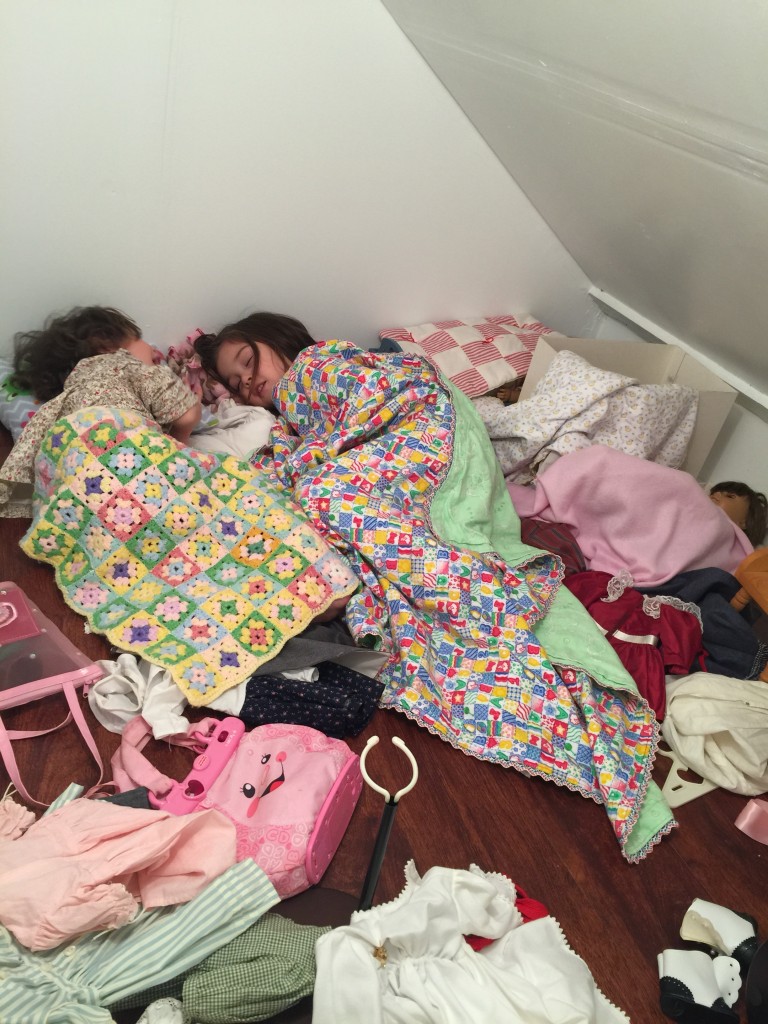 The day before yesterday, Abe and the girls had a "sleepover" in their new closets. (The sleepover ended after fifteen minutes, but it was a fun fifteen.)