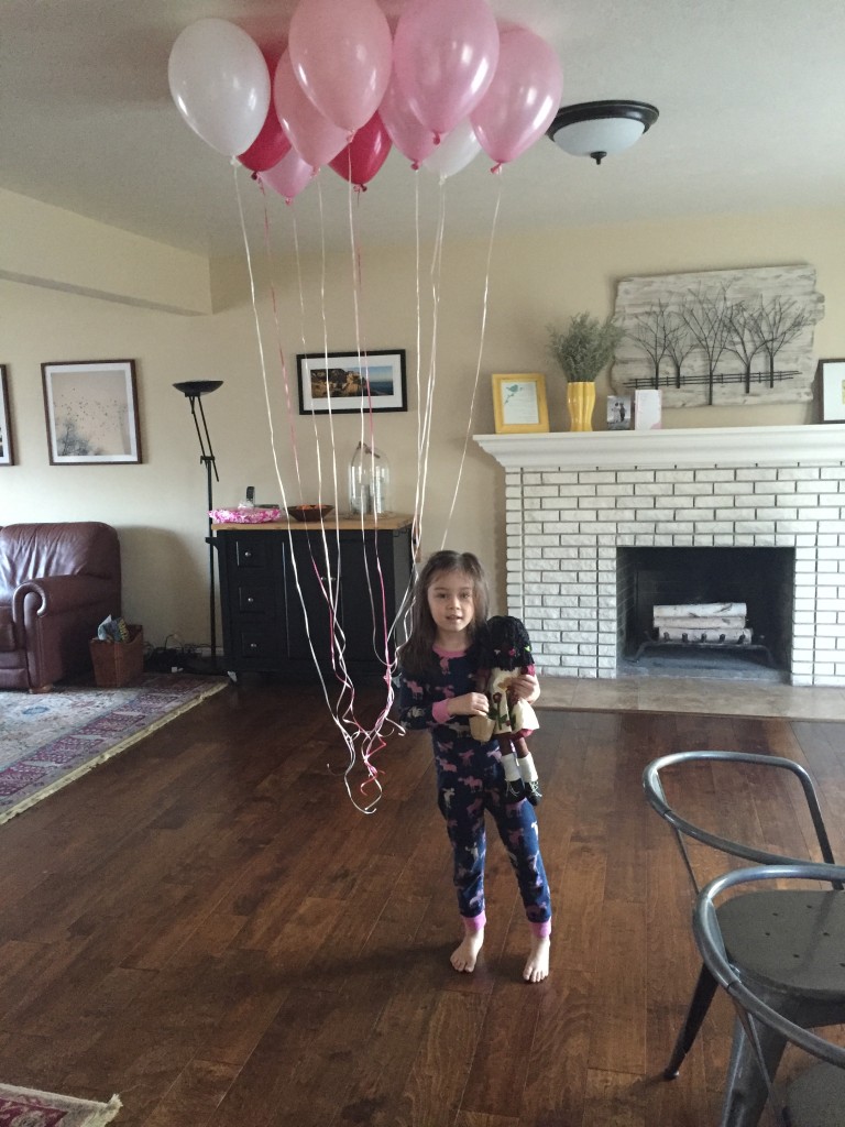 Then she discovered her balloons.
